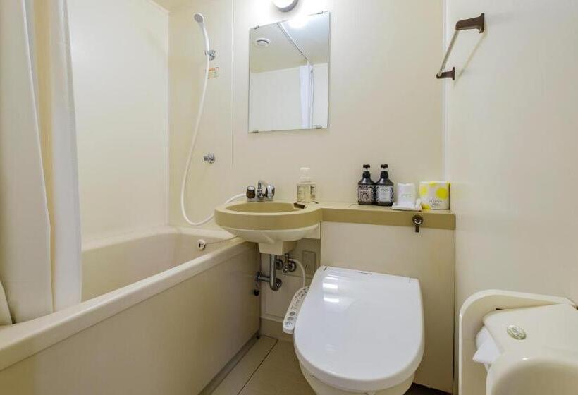 חדר סטנדרט, Nobeoka Royal