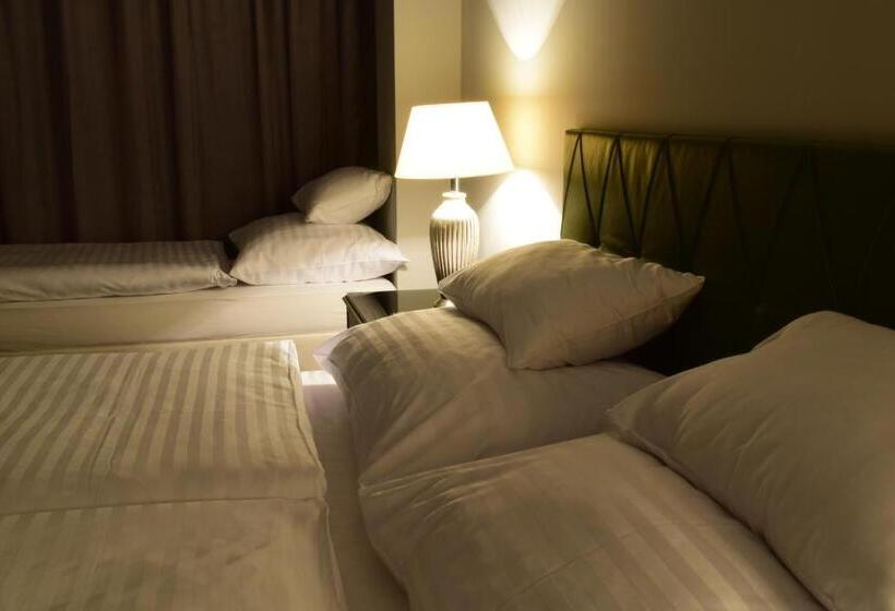 اتاق راحتی سه تخته, Parkhotel Carlsbad Inn