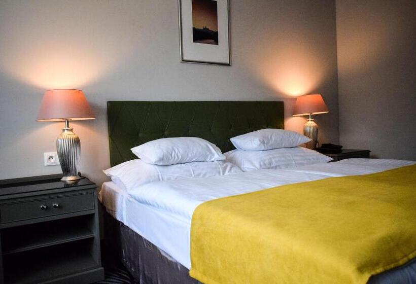 اتاق راحتی سه تخته, Parkhotel Carlsbad Inn