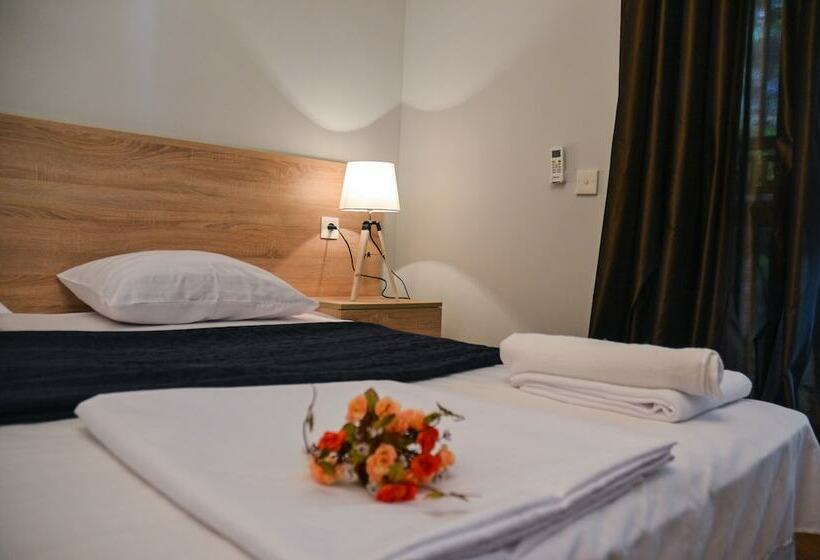 اتاق استاندارد با بالکن, Piccolo Casa Bella