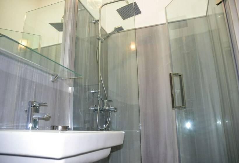 اتاق استاندارد یک تخته با بالکن, Piccolo Casa Bella