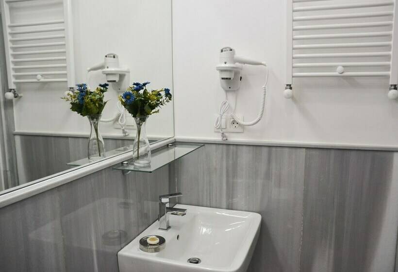 اتاق استاندارد با بالکن, Piccolo Casa Bella