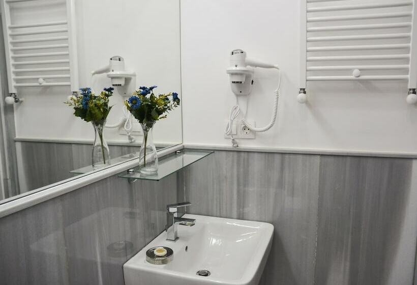 اتاق استاندارد با بالکن, Piccolo Casa Bella