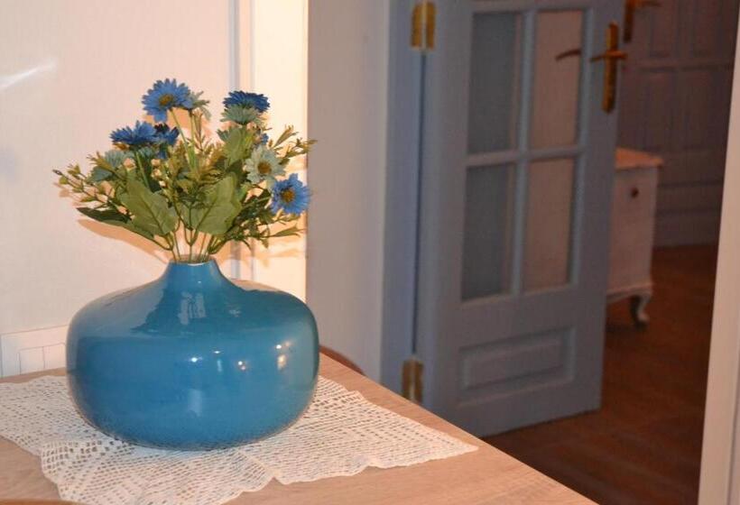 اتاق استاندارد با بالکن, Piccolo Casa Bella