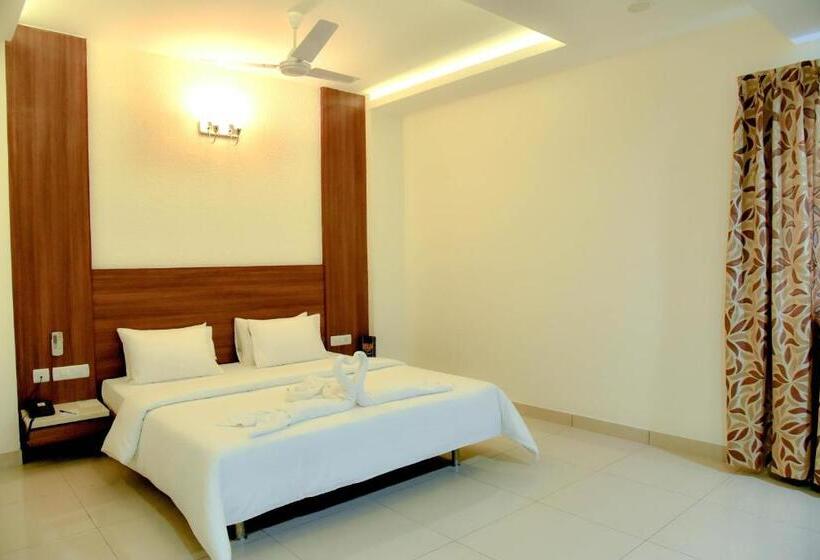 スイート, Rathna Residency