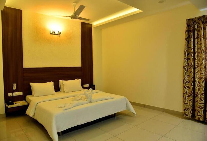 スイート, Rathna Residency