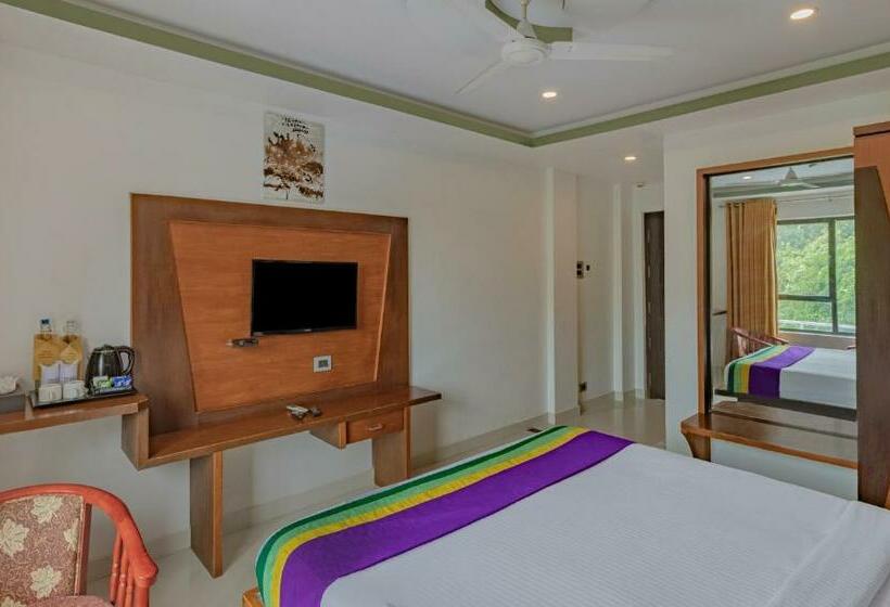 标准间, Treebo Premium Palmyra Milford, 2 Km From Alleppey Beach