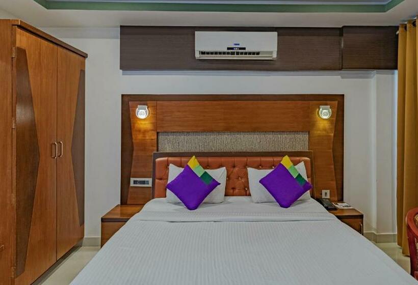 标准间, Treebo Premium Palmyra Milford, 2 Km From Alleppey Beach