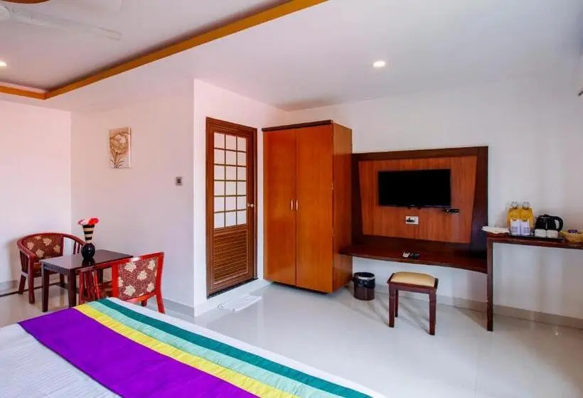 デラックスルーム, Treebo Premium Palmyra Milford, 2 Km From Alleppey Beach
