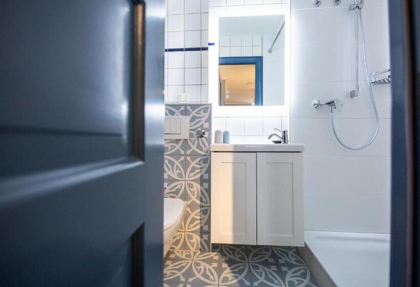 스탠다드 룸, Ual öömrang Wiartshüs