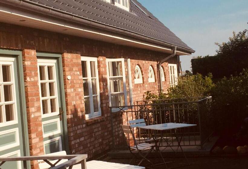 스위트, Ual öömrang Wiartshüs