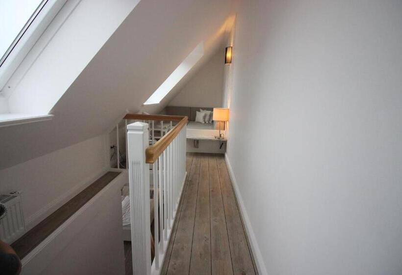 스위트, Ual öömrang Wiartshüs