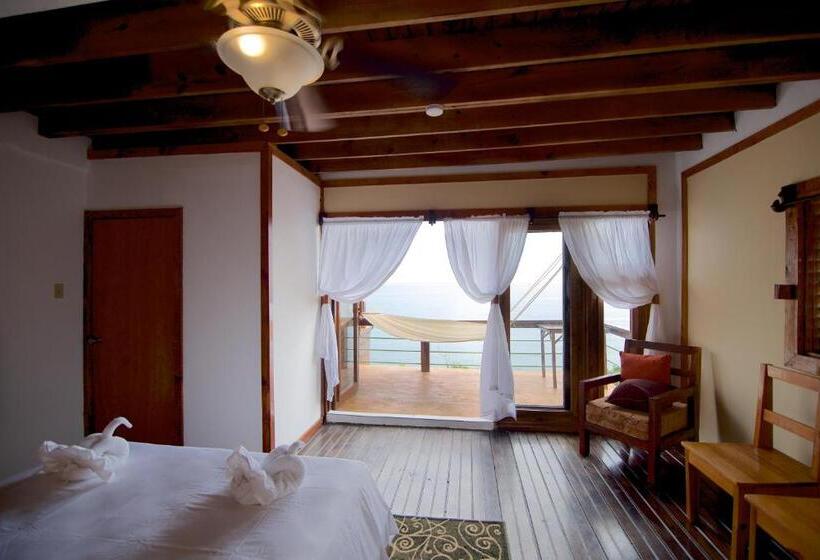 سوییت جونیور با چشم‌انداز دریا, The Sea Cliff Hotel Resort & Spa