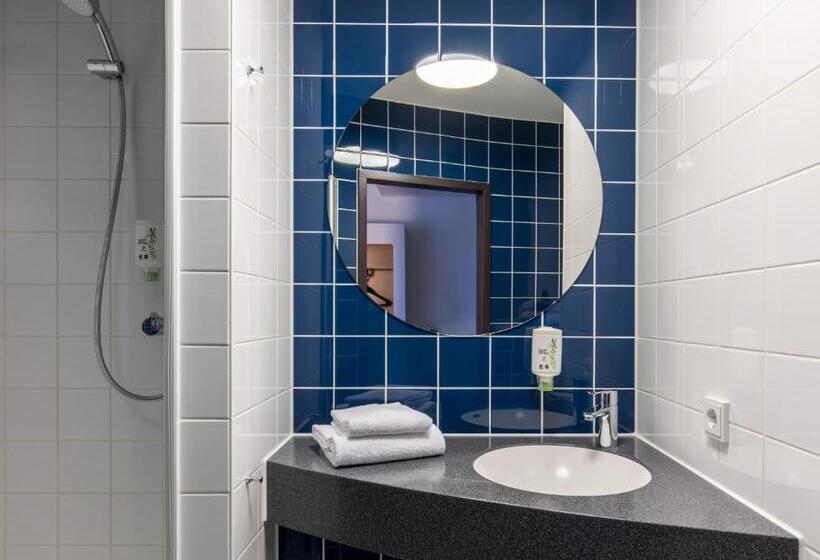 家庭间, B&B Hotel Hamburg City Ost
