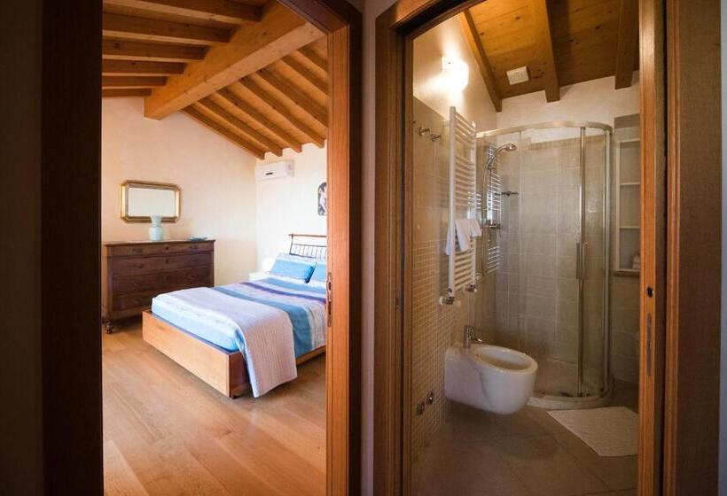 Номер Стандарт с Балконом, B&b La Rubiana