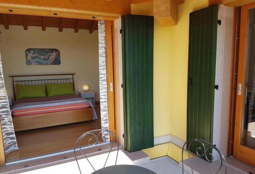 Номер Стандарт с Балконом, B&b La Rubiana