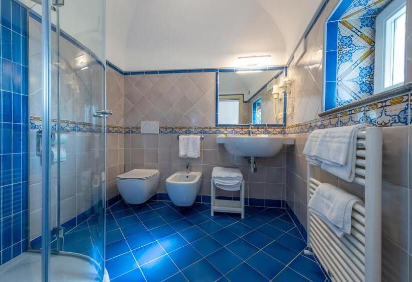 סוויטת ג'וניור עם טרסה, Albadamare Boutique