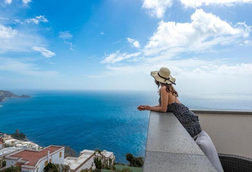 סוויטת ג'וניור עם טרסה, Albadamare Boutique