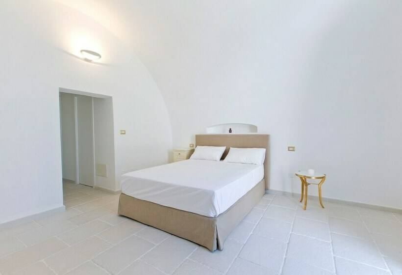 غرفة قياسية, La Loggetta