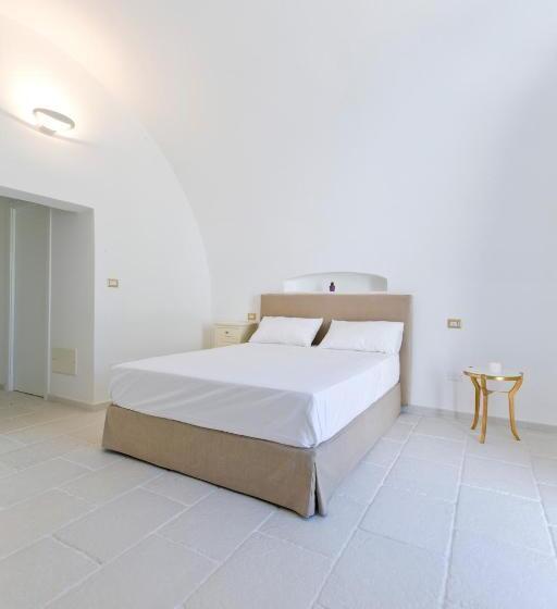 جناح ديلوكس, La Loggetta