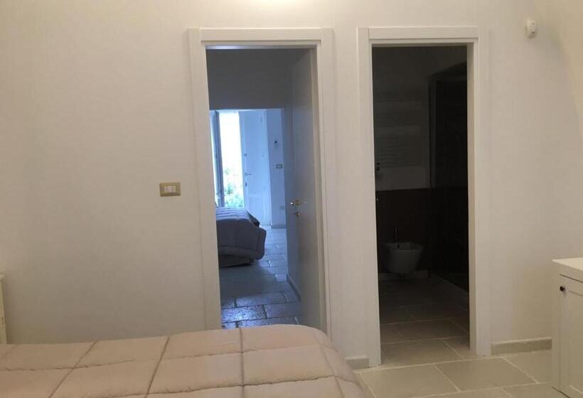 جناح ديلوكس, La Loggetta