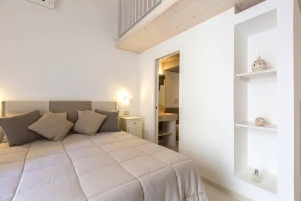 شقة غرفة واحدة, La Loggetta