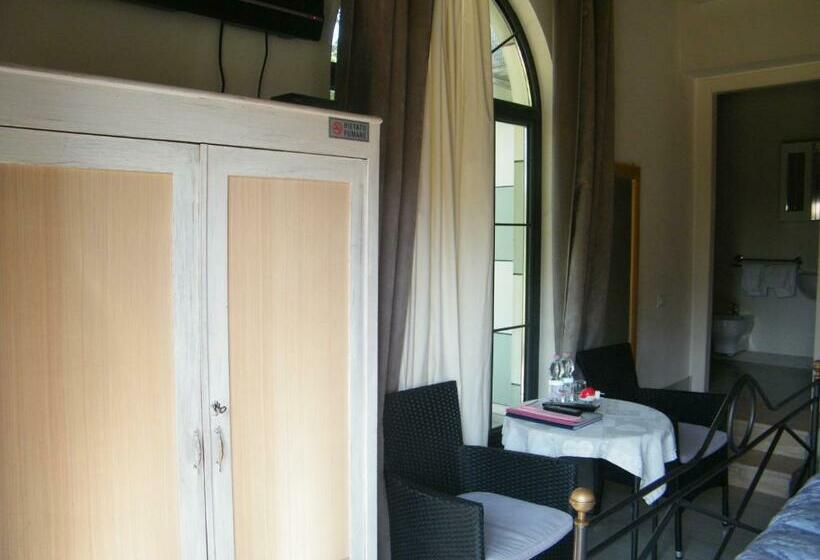 Трехместный Номер Стандарт Вид на Сад, Villa Franca In Franciacorta