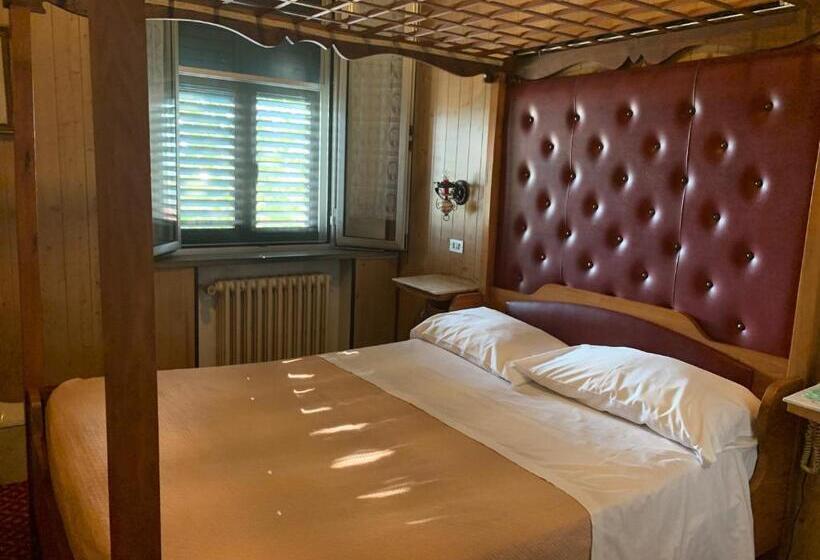 スタンダードルーム, Ficocle