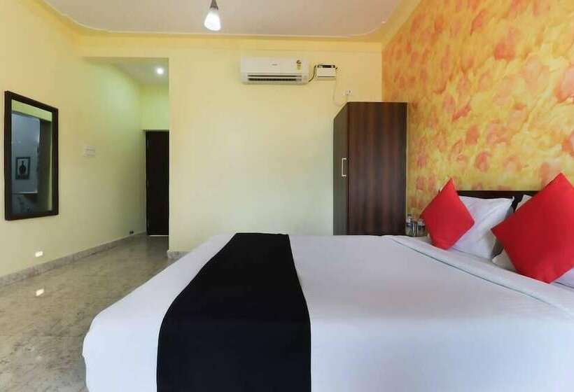 豪华海景房带阳台, Hill Rock