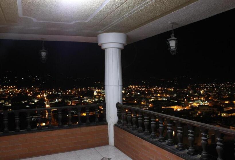 Номер Стандарт Индивидуальный с Балконом, Hostal Mirador De Otavalo