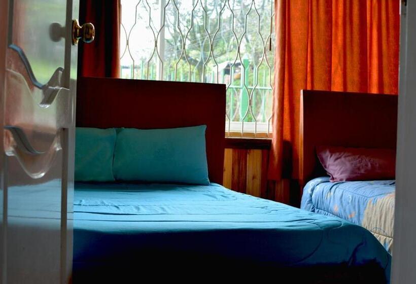 Номер Стандарт Совместная Ванная, Hostal Mirador De Otavalo