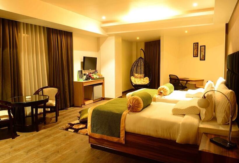 اتاق پرمیوم, Shoolin Grand