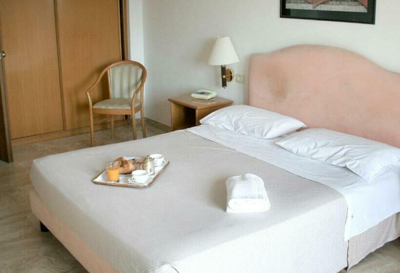 חדר סטנדרט, Sunny Palace Hotel Restaurant