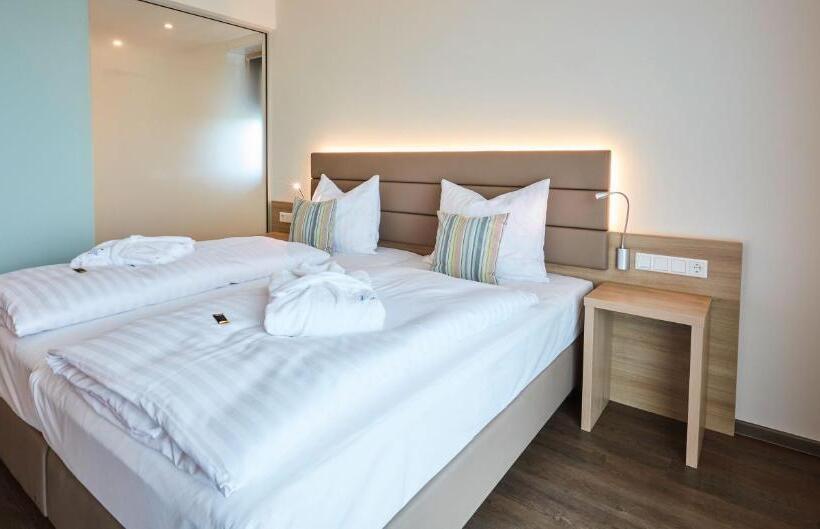 Номер Стандарт Индивидуальный с Балконом, Vital Hotel An Der Therme Gmbh
