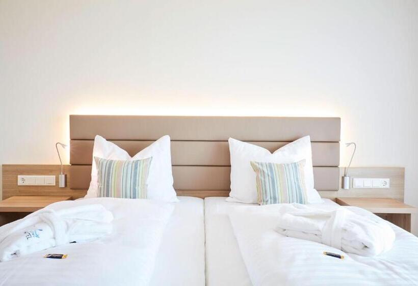 חדר סטנדרט יחיד עם מרפסת, Vital Hotel An Der Therme Gmbh