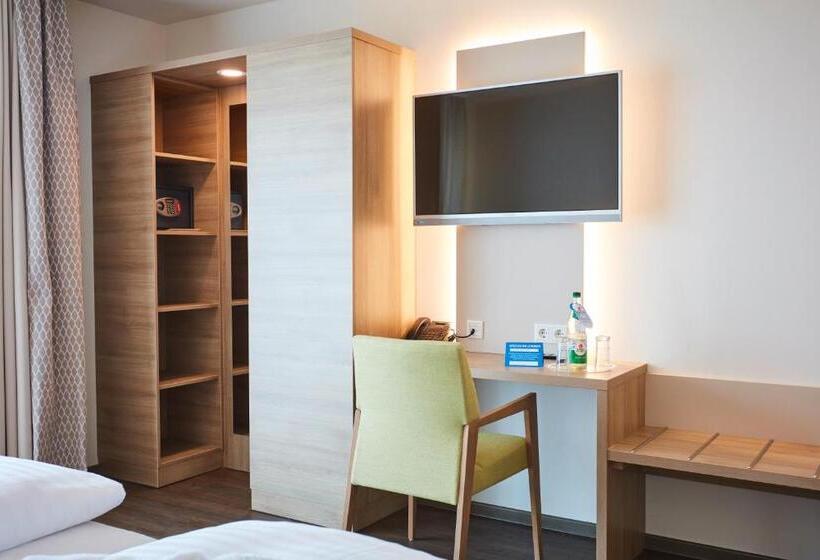 Номер Стандарт Индивидуальный с Балконом, Vital Hotel An Der Therme Gmbh