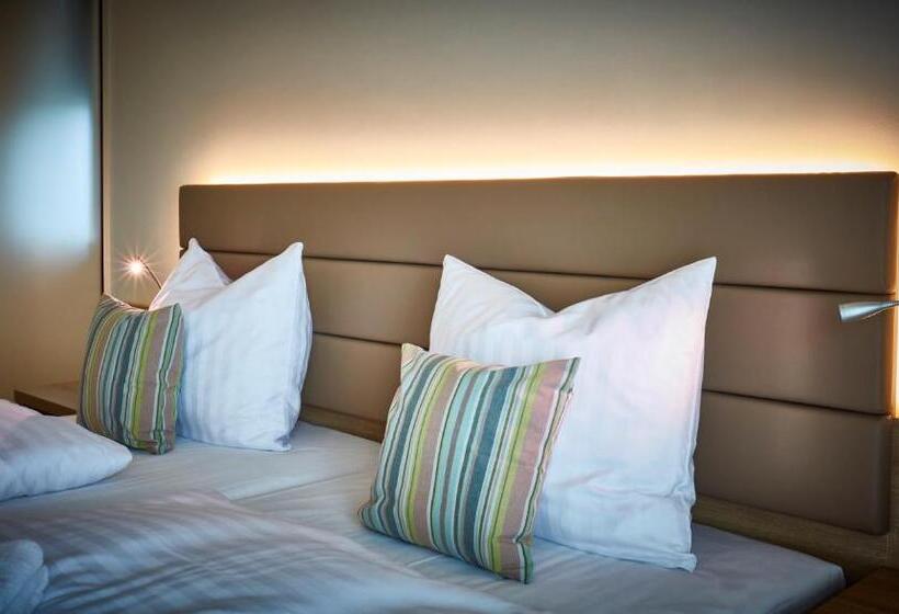 חדר סטנדרט מותאם לאדם עם מוגבלויות, Vital Hotel An Der Therme Gmbh