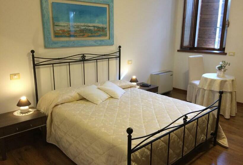 חדר סטנדרט עם מיטת קינג, Casa Pellis