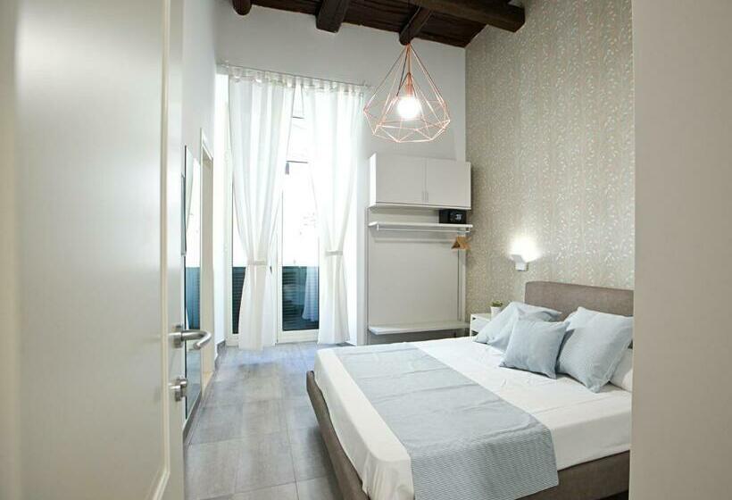 اتاق لوکس با بالکن, Parthenope Suite