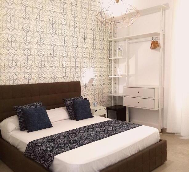 اتاق استاندارد چهار تخته, Parthenope Suite