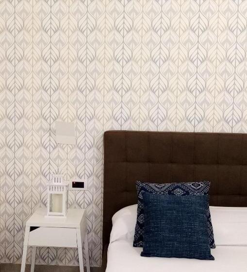 اتاق استاندارد چهار تخته, Parthenope Suite