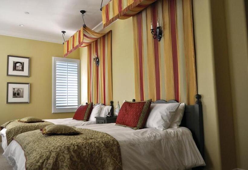 غرفه قياسيه سريرين مزدوجين, The Villa At Arden Hills