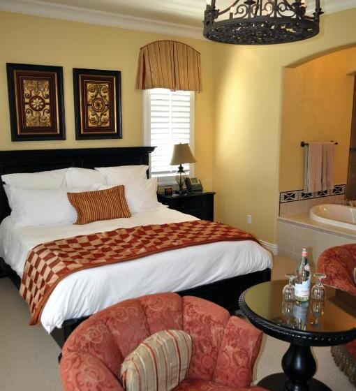 غرفة ديلوكس سرير كينج, The Villa At Arden Hills