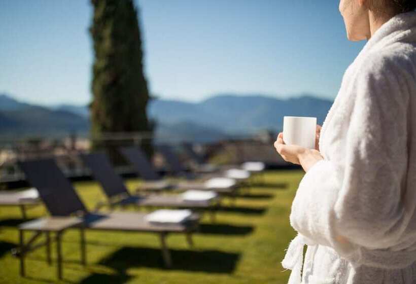 סוויטת ג'וניור נוף לגינה, Torgglhof