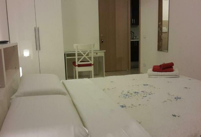 اتاق استاندارد سه نفره, Bed And Breakfast Trestelle