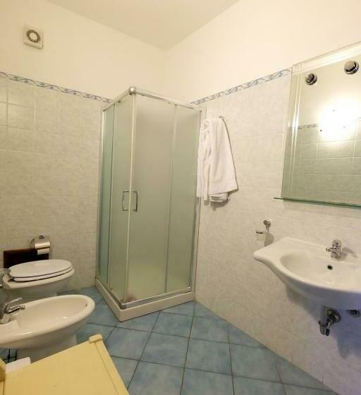 غرفة قياسية, Hellas Makari B&b