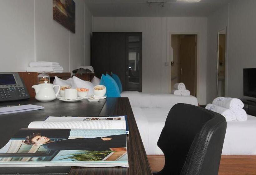 스탠다드 룸, Al Burhan