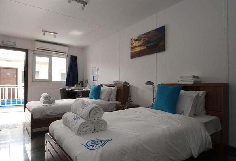 스탠다드 룸, Al Burhan