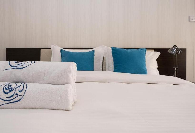 스위트, Al Burhan