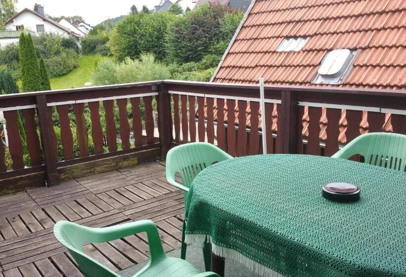 带2个卧室的公寓, Zur Schanze